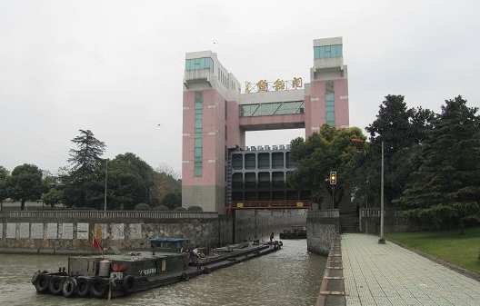 <font color='#E53333'>杭州三堡船閘經(jīng)營(yíng)有限公司招聘公告</font>